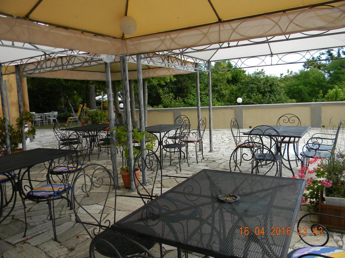 Albergo Ristorante Ragno D'Oro Piancastagnaio Extérieur photo