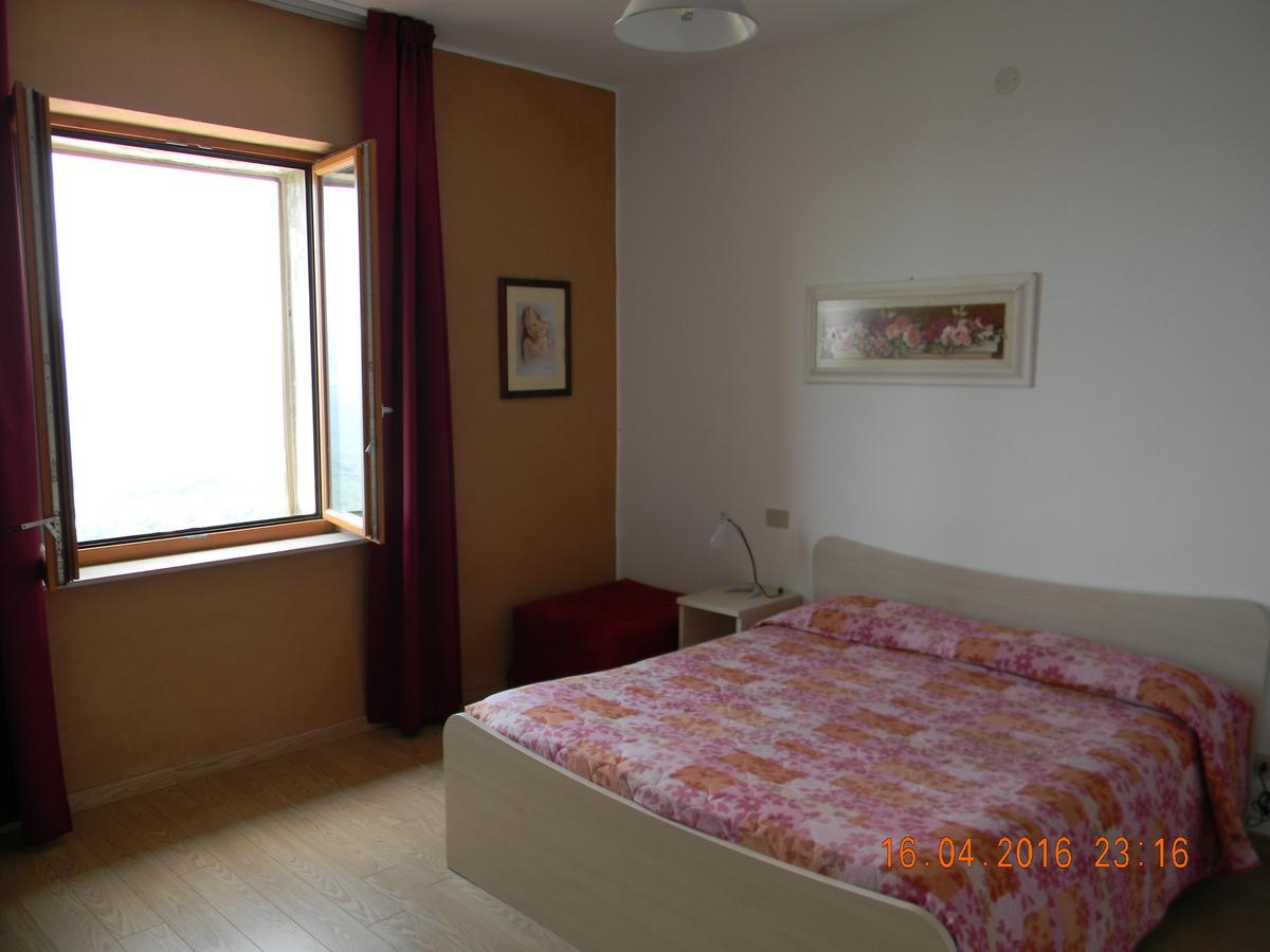 Albergo Ristorante Ragno D'Oro Piancastagnaio Extérieur photo